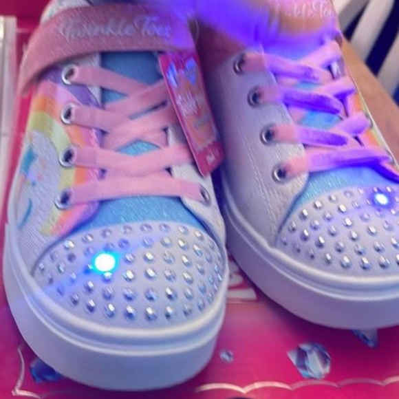 BRAND NEW girl skechers unicorn velcro lightup toes shoes size 2.5Y - Picture 6 of 8